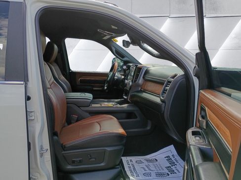 Used 2022 RAM 2500 Limited AWD/4WD image 16