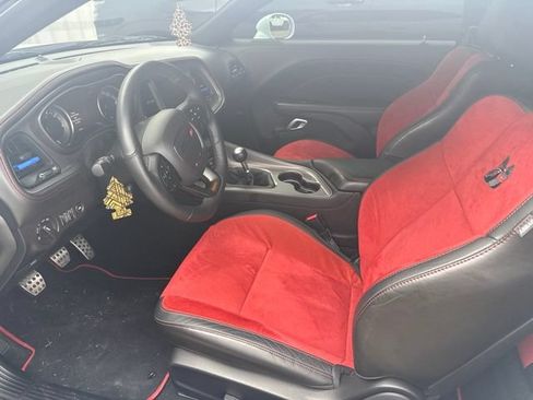 Used 2023 Dodge Challenger R/T Scat Pack RWD image 11