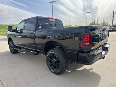 New 2026 RAM 2500 Tradesman AWD/4WD image 22