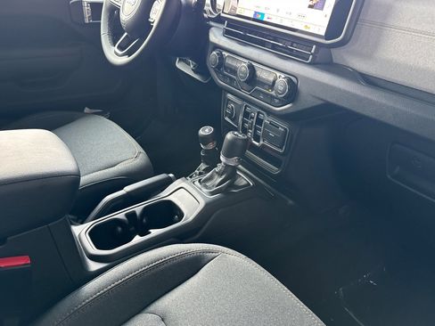 New 2026 Jeep Wrangler Unlimited Sport image 15