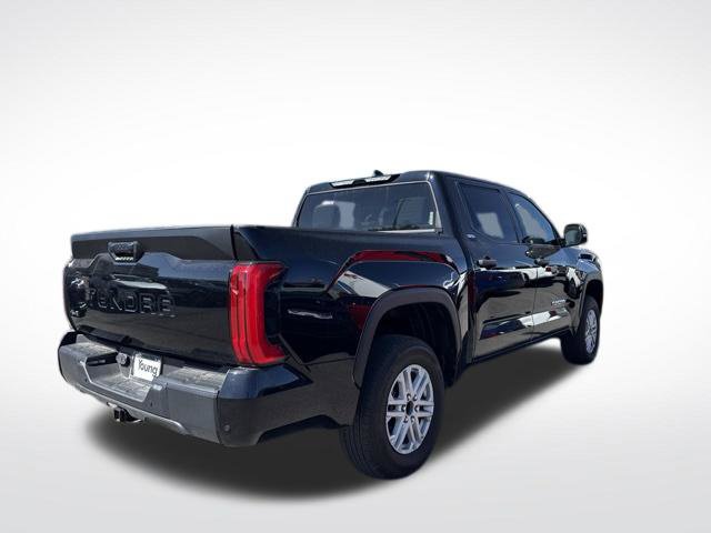 Used 2023 Toyota Tundra SR5 w/ SR5 Convenience Package AWD/4WD image 4
