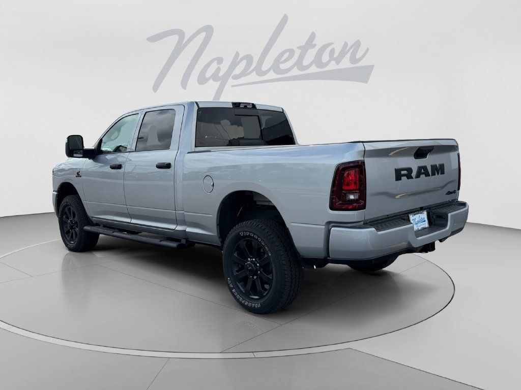 Used 2026 RAM 2500 Tradesman AWD/4WD image 3