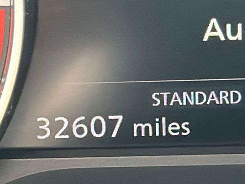 Used 2023 Nissan Rogue SL w/ SL Premium Package image 30