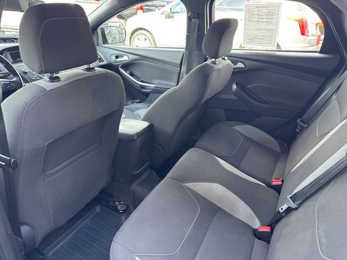 Used 2018 Ford Focus ST FWD image 18
