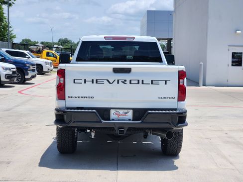 New 2026 Chevrolet Silverado 2500 Custom w/ Custom Value Package AWD/4WD image 8