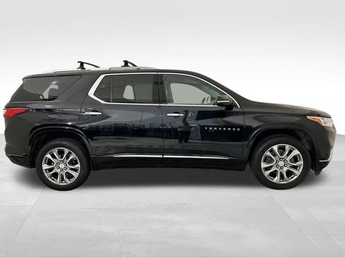 Used 2018 Chevrolet Traverse Premier w/ Driver Confidence II Package image 7