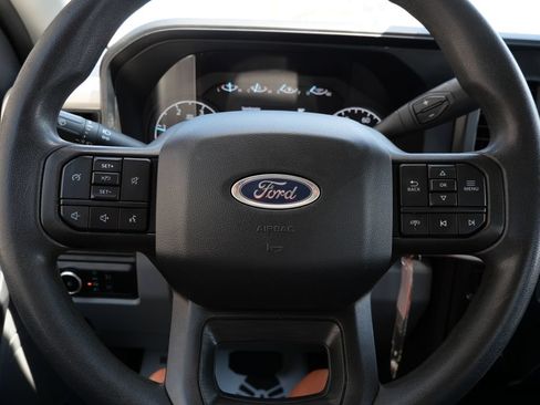 Certified 2024 Ford F350 XLT AWD/4WD image 24