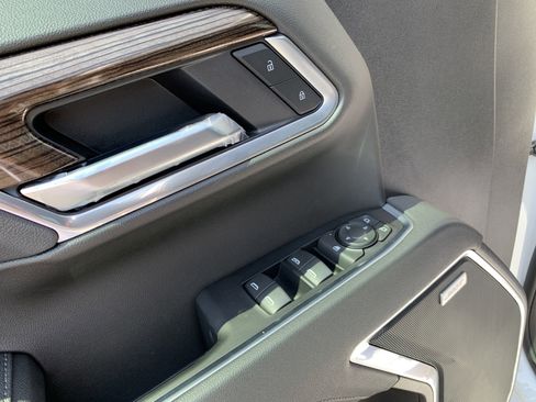 New 2025 Chevrolet Silverado 1500 RST AWD/4WD image 15