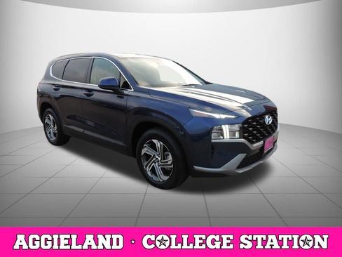 Used 2022 Hyundai Santa Fe SE image 3