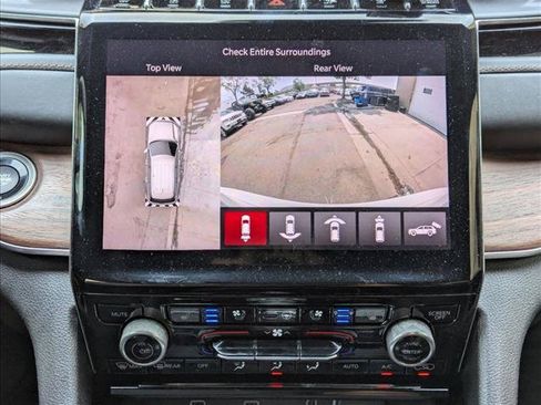 Used 2022 Jeep Grand Cherokee Summit w/ Luxury Tech Group V AWD/4WD image 13