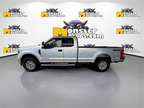 Used 2019 Ford F250 XLT image 7