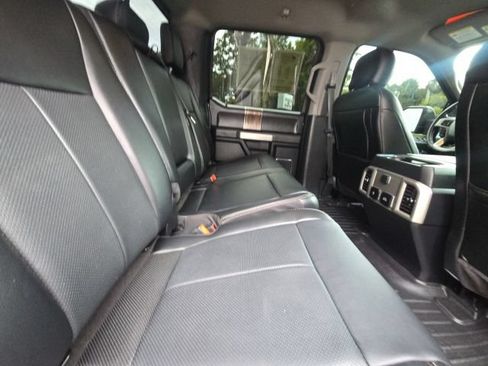 Used 2020 Ford F150 Lariat w/ Equipment Group 501A Mid AWD/4WD image 15