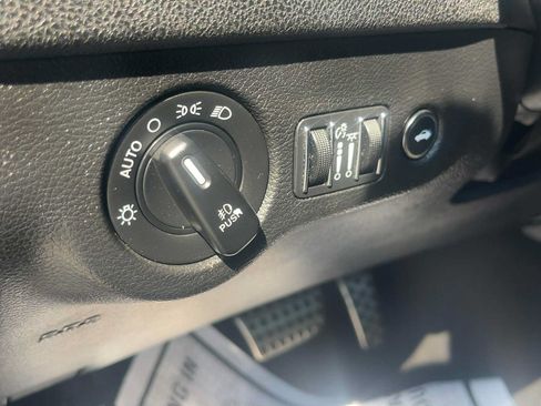 Used 2020 Dodge Charger R/T RWD image 15