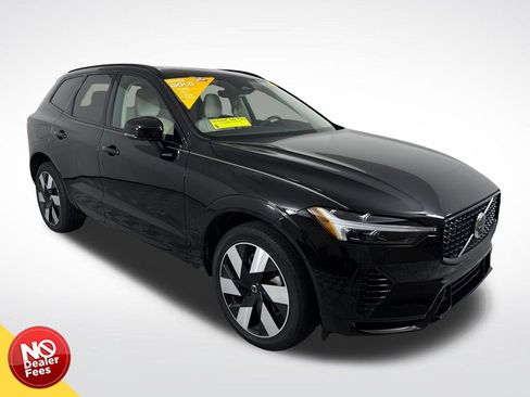 Used 2025 Volvo XC60 T8 Plus w/ Protection Package Premier AWD/4WD image 1