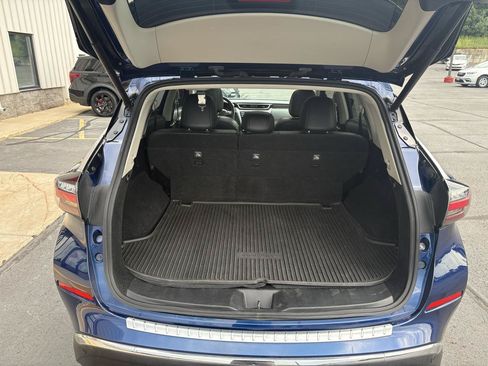 Used 2021 Nissan Murano Platinum w/ Cargo Package AWD/4WD image 17