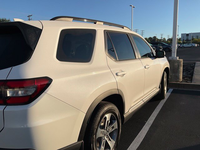 Used 2026 Honda Pilot EX-L image 6