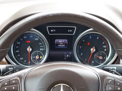 Used 2018 Mercedes-Benz GLE 350 4MATIC image 15