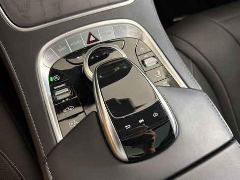Certified 2018 Mercedes-Benz S 560 4MATIC Coupe image 18
