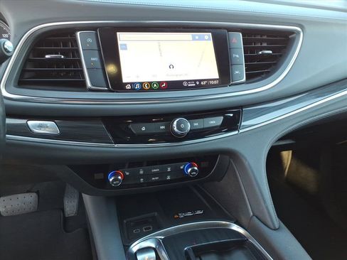 Used 2023 Buick Enclave Essence w/ Experience Buick Package image 8