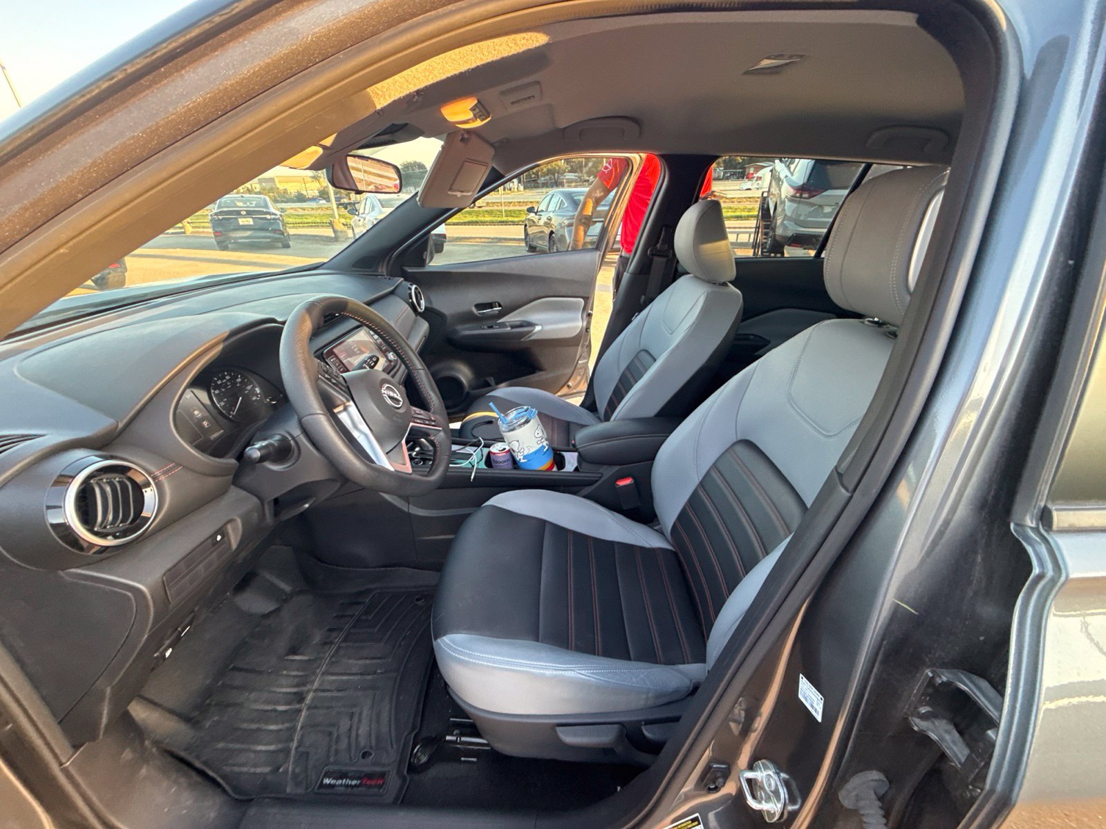 Certified 2024 Nissan Kicks SR w/ SR Premium Package FWD image 8