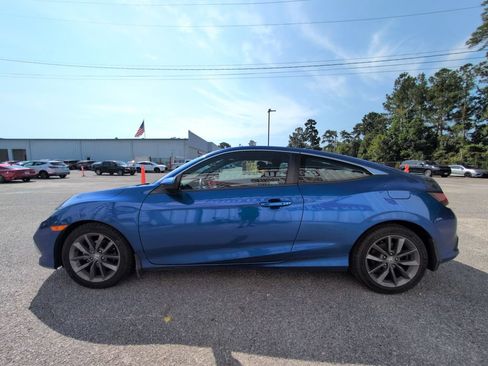 Used 2020 Honda Civic EX image 5