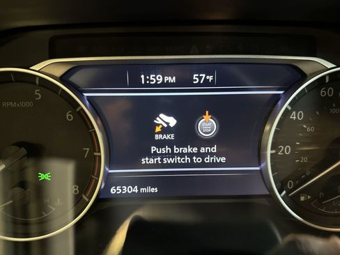 Certified 2022 Nissan Rogue SV image 18