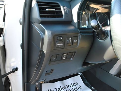 Used 2020 Toyota 4Runner Limited AWD/4WD image 14