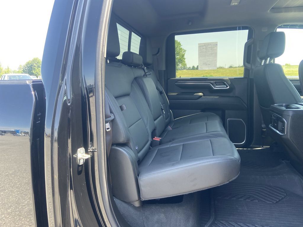 Certified 2024 Chevrolet Silverado 2500 LTZ w/ LTZ Plus Package AWD/4WD image 28