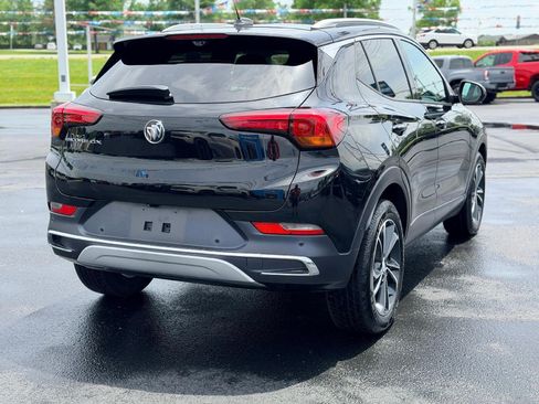 Used 2021 Buick Encore GX Essence w/ Advanced Technology Package FWD image 5