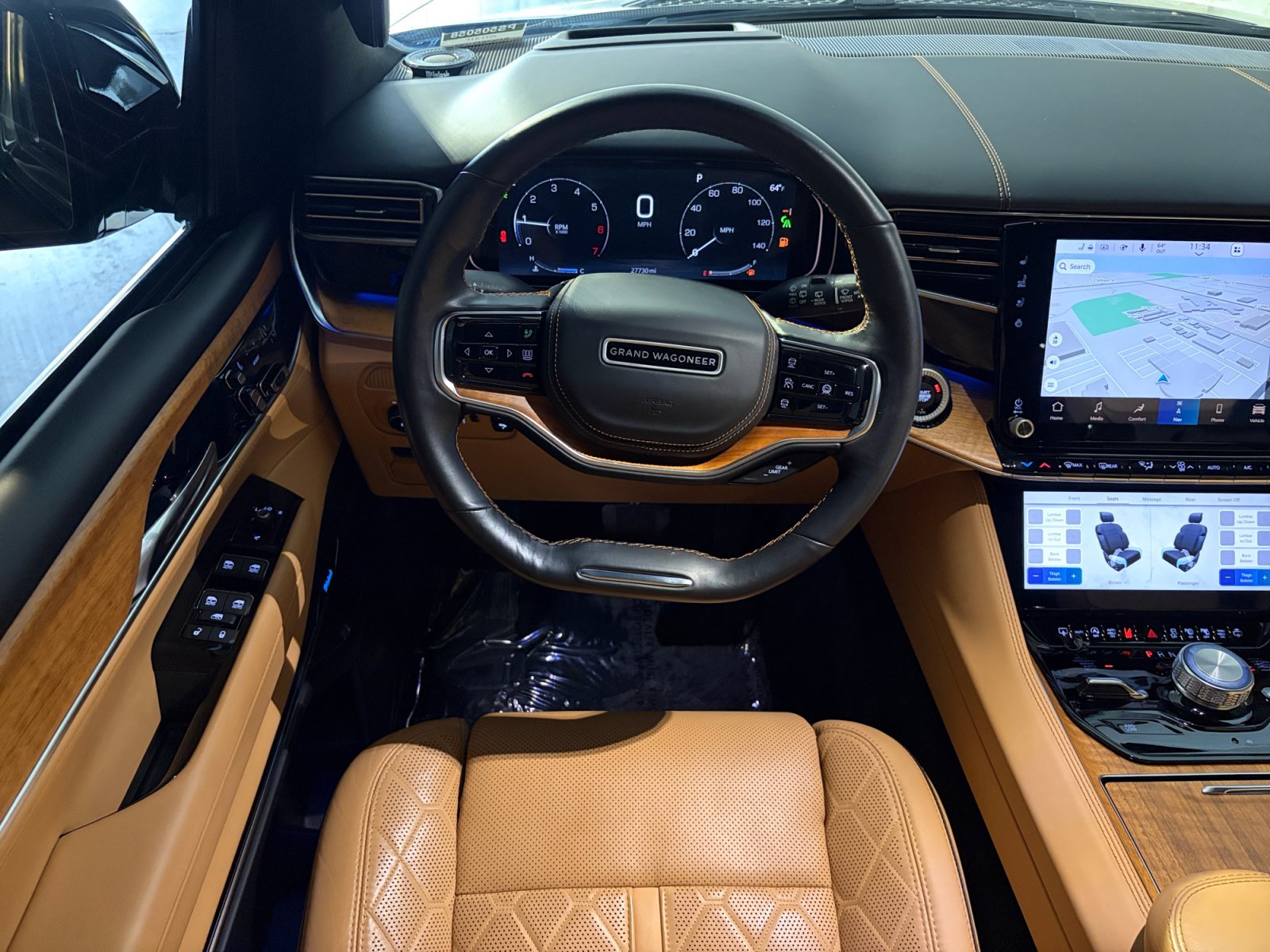 Used 2023 Jeep Grand Wagoneer Series III AWD/4WD image 5