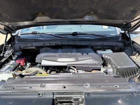 Used 2021 Nissan Titan PRO-4X w/ Pro-4x Convenience Package AWD/4WD image 17