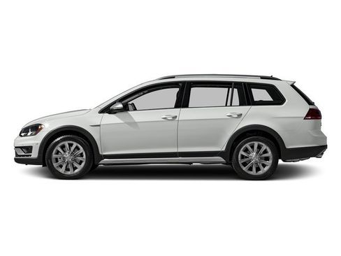 Used 2017 Volkswagen Golf Alltrack SEL AWD/4WD image 3
