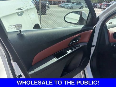 Used 2012 Chevrolet Cruze LT w/ RS Package FWD image 11