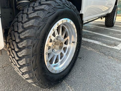 Used 2024 Chevrolet Silverado 1500 RST image 9