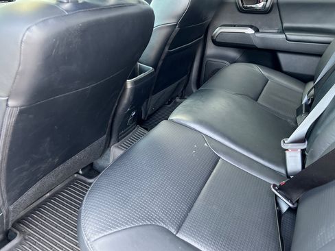 Used 2023 Toyota Tacoma Limited w/ Black Out Package (TMS) image 12