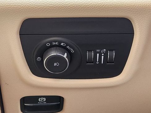Certified 2023 Jeep Grand Cherokee Limited RWD image 22