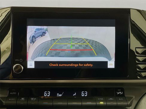 Used 2025 Toyota Camry LE w/ Convenience Package FWD image 17