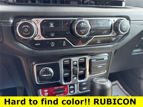Used 2024 Jeep Wrangler Unlimited Rubicon image 14