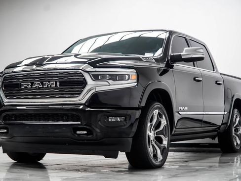 Used 2019 RAM 1500 Limited RWD image 9