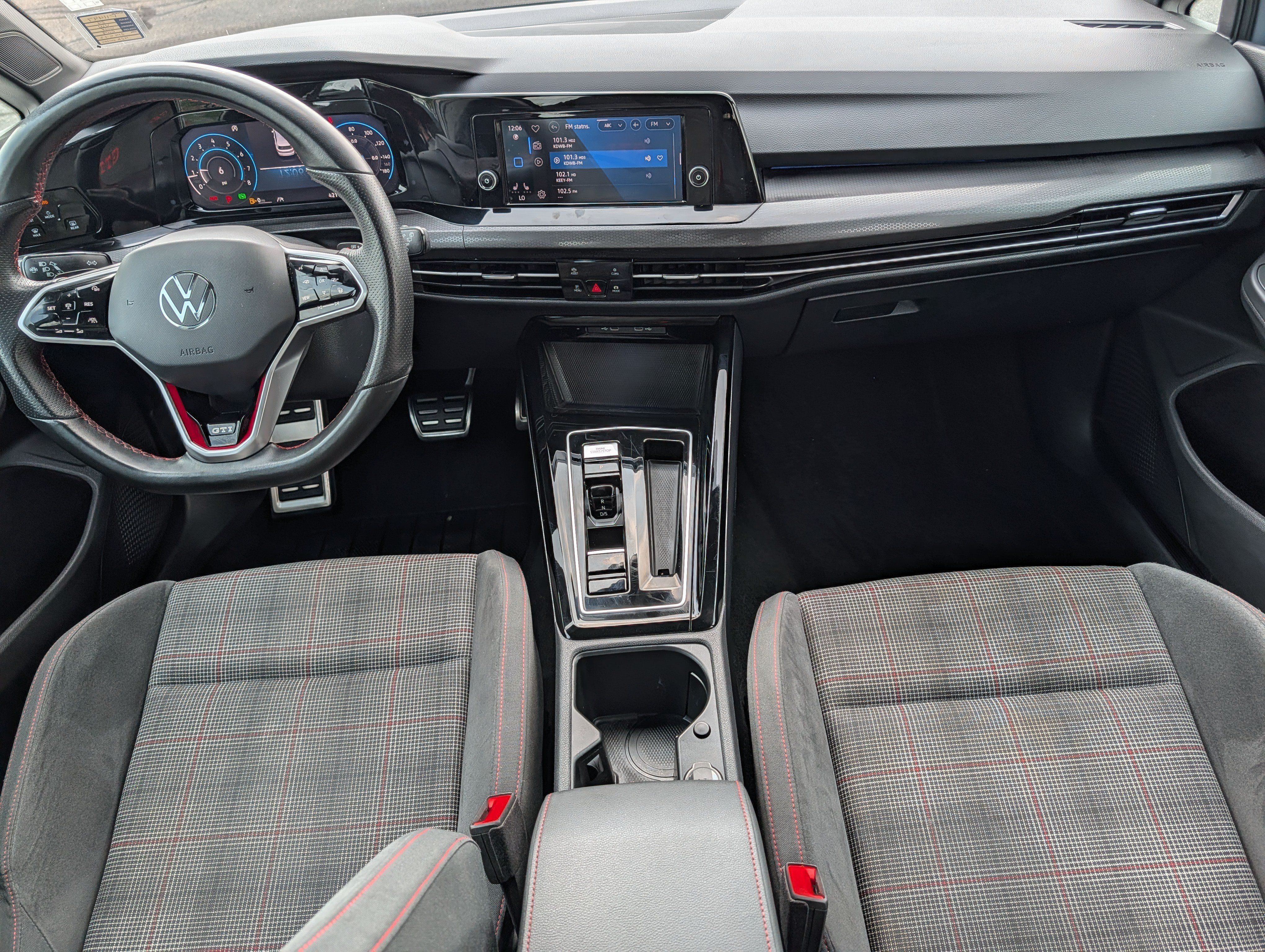 Used 2024 Volkswagen GTI S FWD image 10