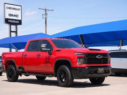 Used 2025 Chevrolet Silverado 2500 Custom w/ Custom Convenience Package
