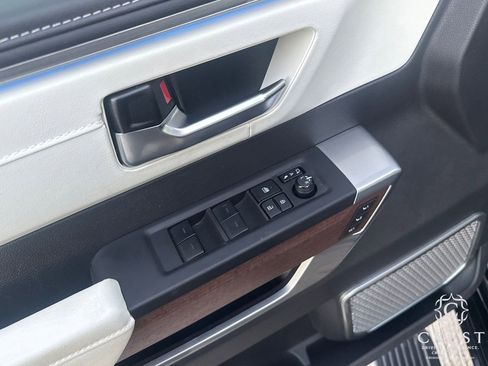 Used 2024 Toyota Sequoia Capstone image 12