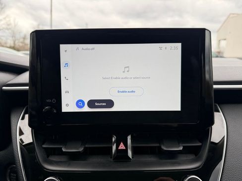 Used 2025 Toyota Corolla LE w/ LE Premium Package image 21