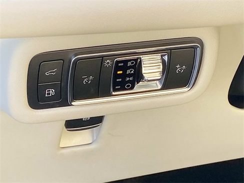 New 2026 Lincoln Nautilus Premier image 14