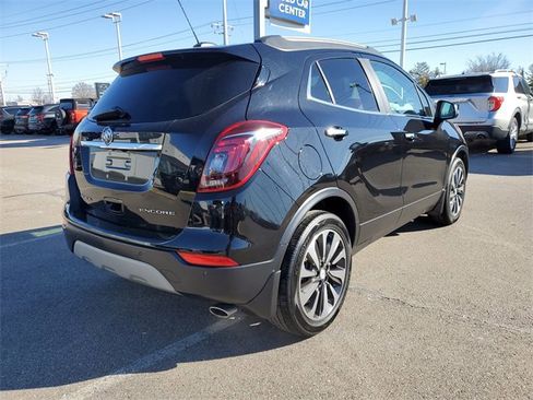 Used 2018 Buick Encore Premium image 4