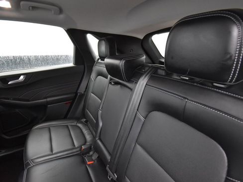 Used 2025 Ford Escape Platinum AWD/4WD image 12