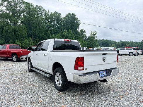 Used 2017 RAM 1500 Classic SLT AWD/4WD image 6