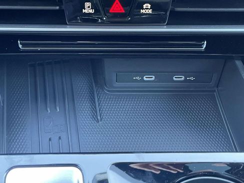 New 2026 Volkswagen Atlas Cross Sport SE FWD image 28