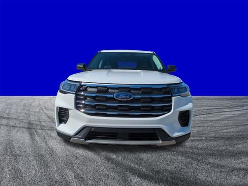 New 2026 Ford Explorer Active image 9