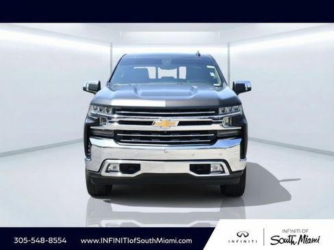 Used 2020 Chevrolet Silverado 1500 LTZ w/ LTZ Plus Package RWD image 2